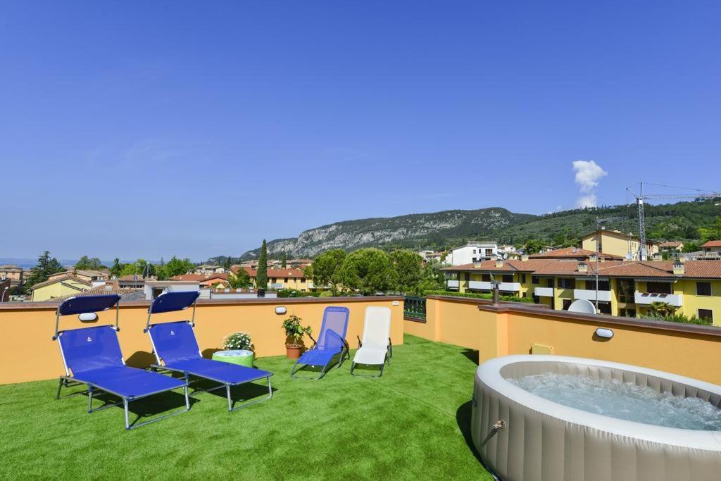 La Terrazza Sul Garda Hotel Buitenkant foto