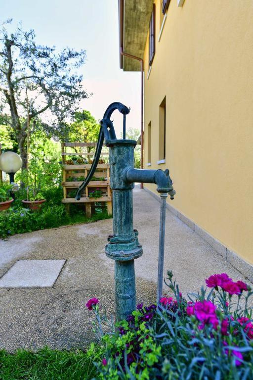 La Terrazza Sul Garda Hotel Buitenkant foto